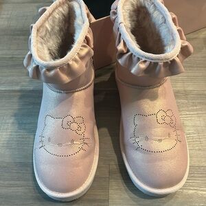Hello Kitty Shimmering Pink Boots